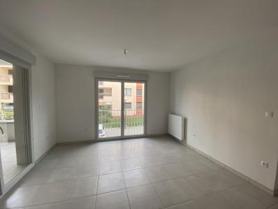 Louer Appartement Albertville 522 euros