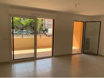 Louer Appartement 34 m2 Aix-en-provence