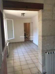 For sale Mouries 3 rooms 70 m2 Bouches du Rhone (13890) photo 2