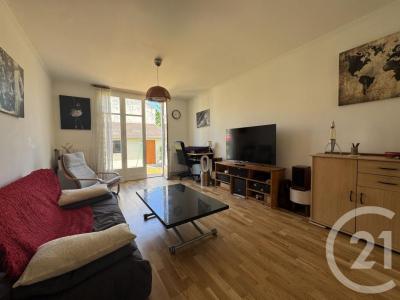 For sale Fontenay-sous-bois 4 rooms 77 m2 Val de Marne (94120) photo 1