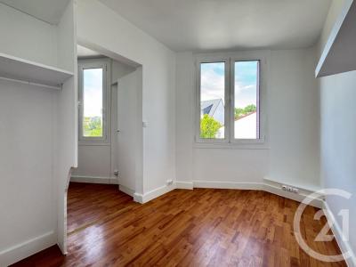 For sale Fontenay-sous-bois 2 rooms 20 m2 Val de Marne (94120) photo 3