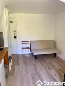 Louer Appartement Paris-14eme-arrondissement 550 euros