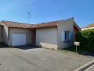 For sale House Montilliers 64 m2 3 pieces