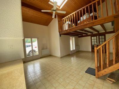 For sale Saintes 6 rooms 159 m2 Charente maritime (17100) photo 1