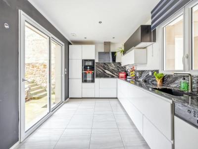 For sale Sartrouville 6 rooms 131 m2 Yvelines (78500) photo 4