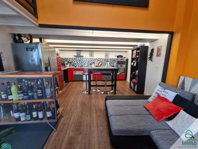 For sale Thouars 4 rooms 117 m2 Deux sevres (79100) photo 2