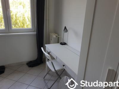 Louer Appartement 11 m2 Lille