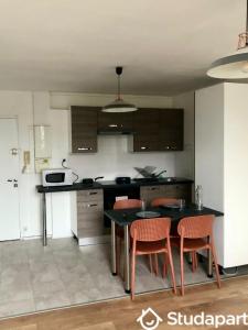 For rent Limoges 2 rooms 41 m2 Haute vienne (87000) photo 2