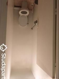 Louer Appartement Paris-16eme-arrondissement 1350 euros