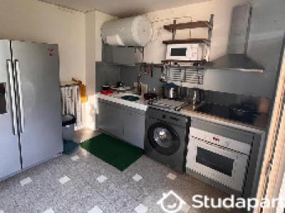 Louer Appartement 9 m2 Pierre-benite