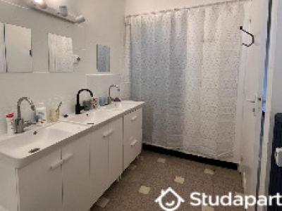 Louer Appartement Pierre-benite 541 euros