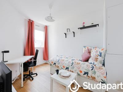 Louer Appartement 10 m2 Noisy-le-grand