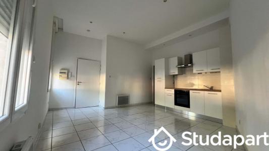 Louer Appartement 37 m2 Nimes