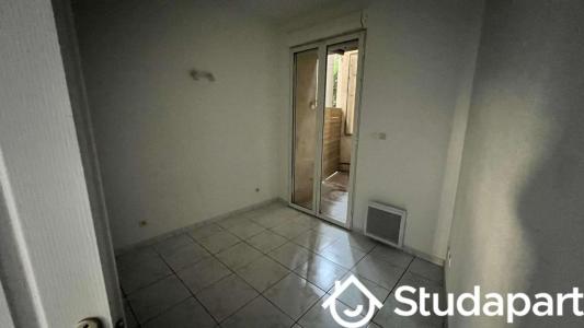 Louer Appartement Nimes 626 euros