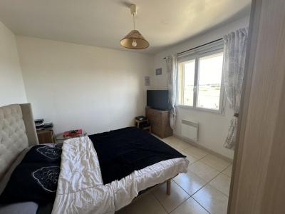For sale RSIDENTIEL 4 rooms 89 m2 Herault (34530) photo 3