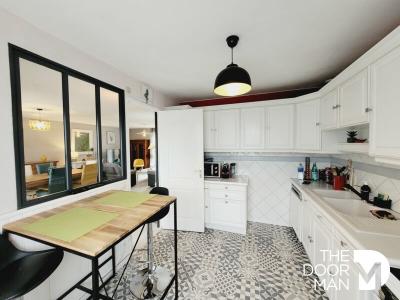 For sale Blois 4 rooms 82 m2 Loir et cher (41000) photo 4