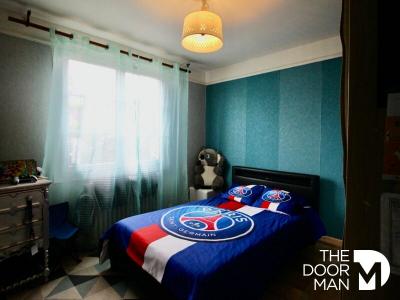 For sale Bourges 4 rooms 76 m2 Cher (18000) photo 3