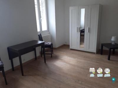 Louer Appartement 28 m2 Trie-chateau