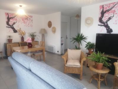 For sale Peret 3 rooms 64 m2 Herault (34800) photo 0