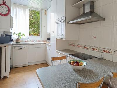 For sale Romainville 7 rooms 123 m2 Seine saint denis (93230) photo 2