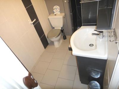 For rent Saint-mitre-les-remparts 1 room 23 m2 Bouches du Rhone (13920) photo 4