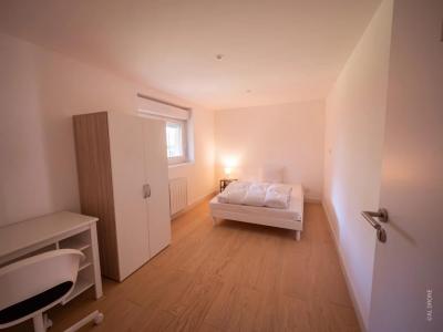 For sale Bourg-en-bresse 9 rooms 200 m2 Ain (01000) photo 2