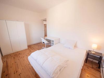 For sale Bourg-en-bresse 9 rooms 200 m2 Ain (01000) photo 3