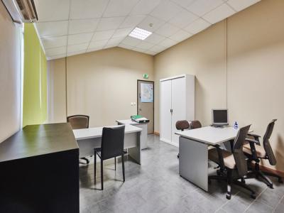 Louer Bureau 313 m2 Saint-andre