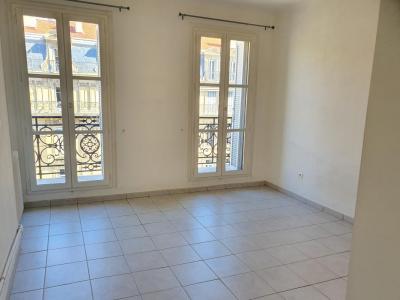 For rent Marseille-2eme-arrondissement 3 rooms 78 m2 Bouches du Rhone (13002) photo 2