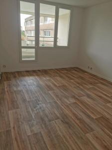 For rent Trappes 3 rooms 68 m2 Yvelines (78190) photo 0