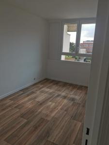 For rent Trappes 3 rooms 68 m2 Yvelines (78190) photo 4