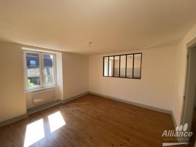 Louer Appartement Arbouans 800 euros