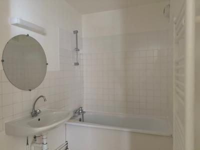For rent Chatre 3 rooms 66 m2 Indre (36400) photo 2