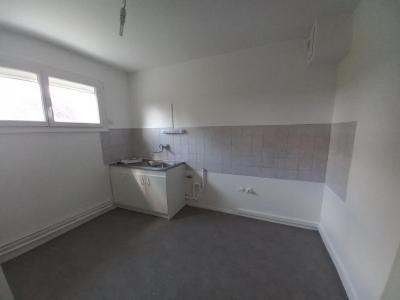 For rent Chatre 5 rooms 75 m2 Indre (36400) photo 1