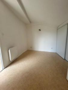 For sale Toulouse 2 rooms 40 m2 Haute garonne (31100) photo 3