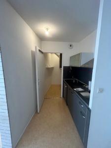 For sale Toulouse 2 rooms 40 m2 Haute garonne (31100) photo 4