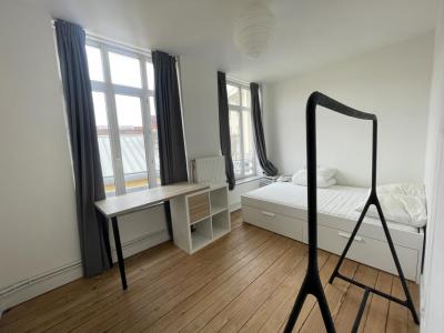 For rent Lille 4 rooms 73 m2 Nord (59800) photo 3