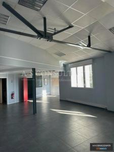 Louer Bureau 145 m2 Chambery