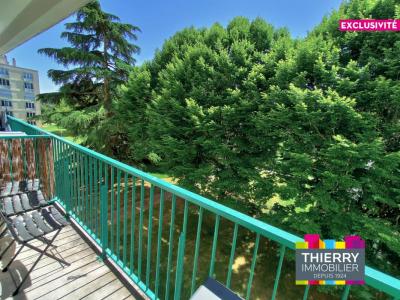 For sale Nantes 4 rooms 68 m2 Loire atlantique (44300) photo 1