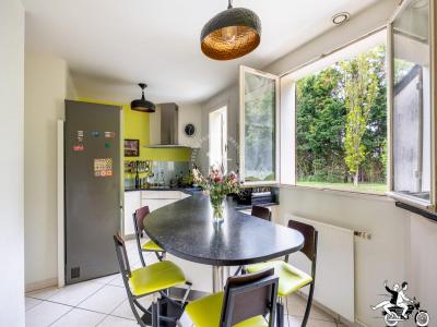 For sale Nantes 5 rooms 127 m2 Loire atlantique (44300) photo 3