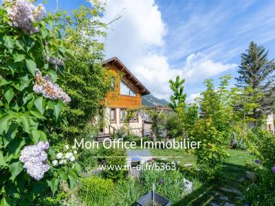 For sale Guillestre 5 rooms 100 m2 Hautes alpes (05600) photo 1