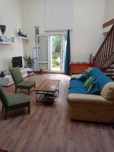 Annonce Location 3 pices Appartement Paris-18eme-arrondissement 75