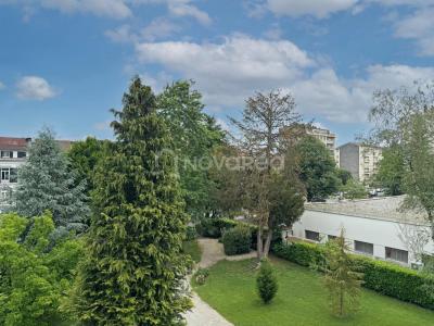 For sale Pau 3 rooms 73 m2 Pyrenees atlantiques (64000) photo 2