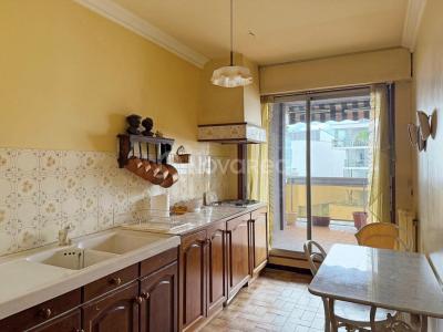 For sale Pau 3 rooms 73 m2 Pyrenees atlantiques (64000) photo 3