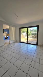 For rent Narbonne 111 m2 Aude (11100) photo 2