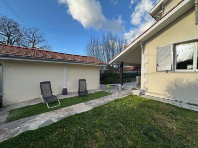 For sale 6 rooms 124 m2 Gironde (33600) photo 2