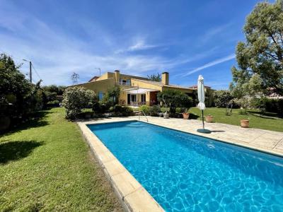 For sale 7 rooms 240 m2 Herault (34500) photo 1