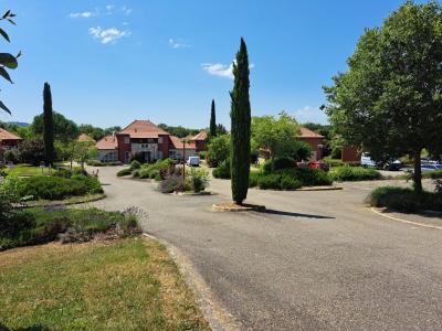 For sale 3 rooms 42 m2 Lot (46220) photo 1