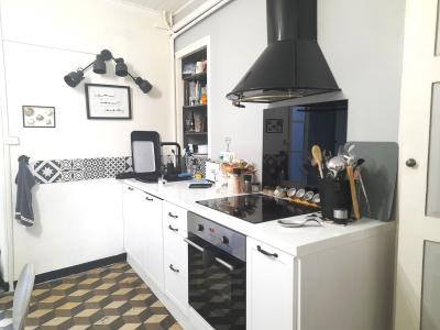 For sale CENTRE DU VILLAGE 5 rooms 97 m2 Herault (34210) photo 4