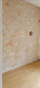 Louer Maison Saint-front-la-riviere 700 euros